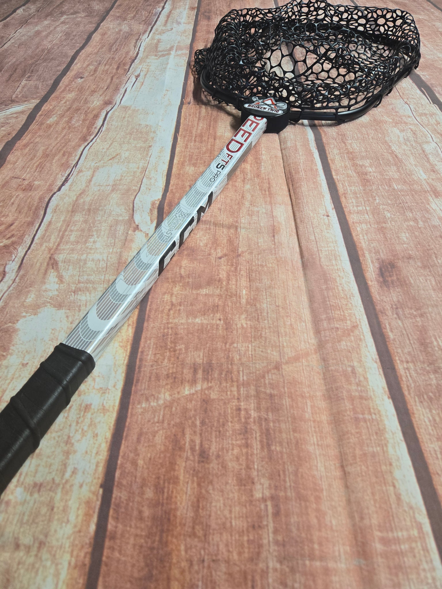 Medium Landing Net - CCM Stick