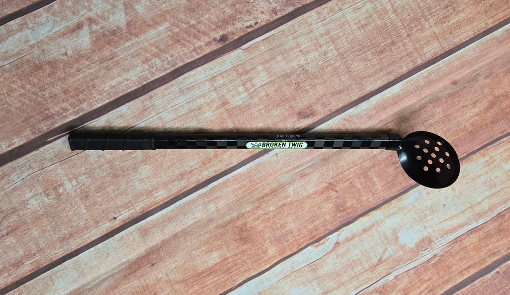 Five-Hole Ice Scoop (long) - Black-Out Stick