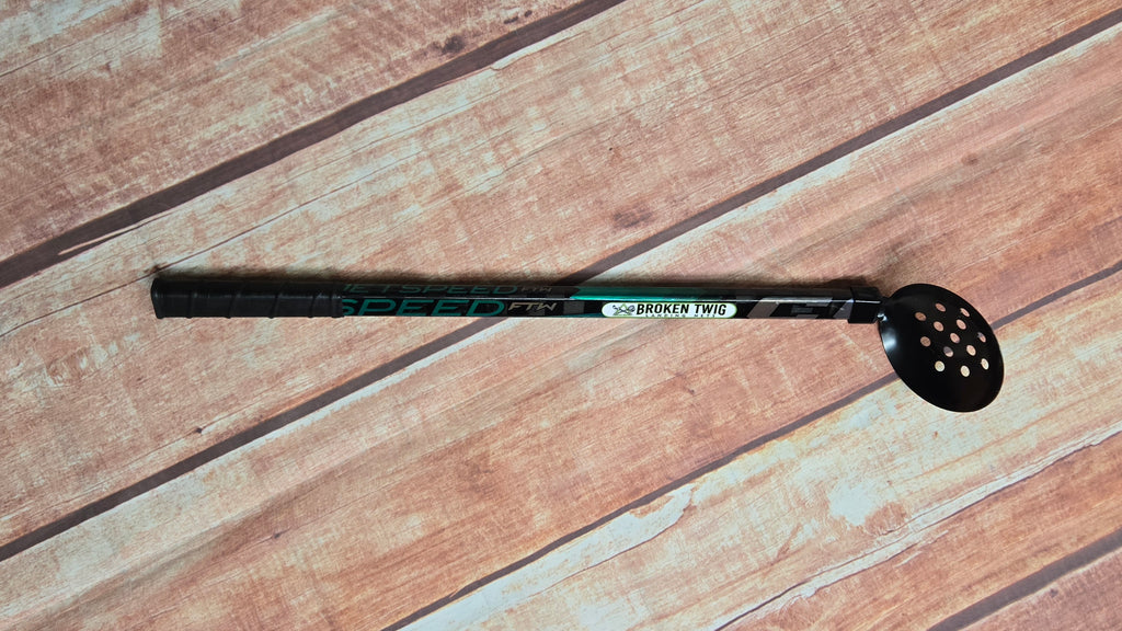 Five-Hole Ice Scoop (long) - CCM Stick