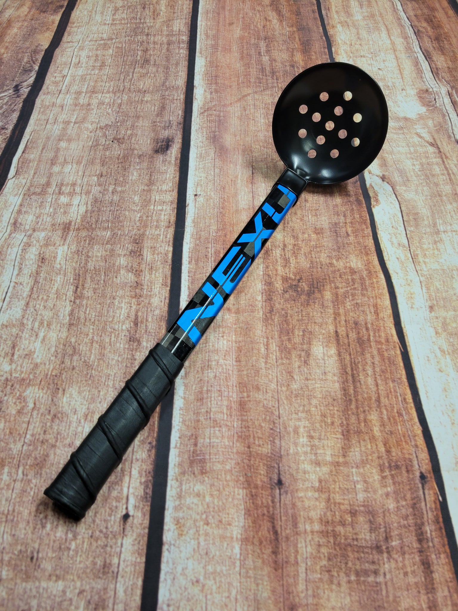 Five-Hole Ice Scoop (short) - Bauer Stick